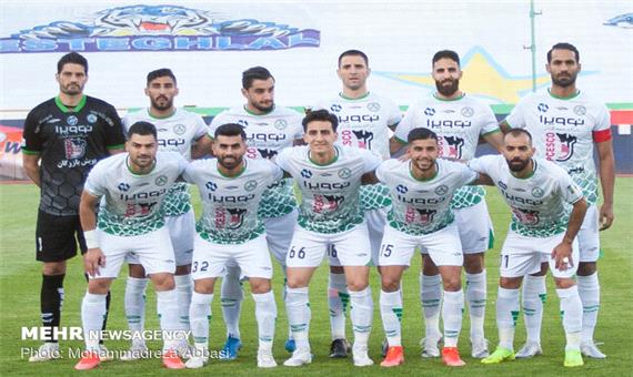 برد یک نیمه ای ذوب آهن روی اشتباه دروازه بان پرسپولیس