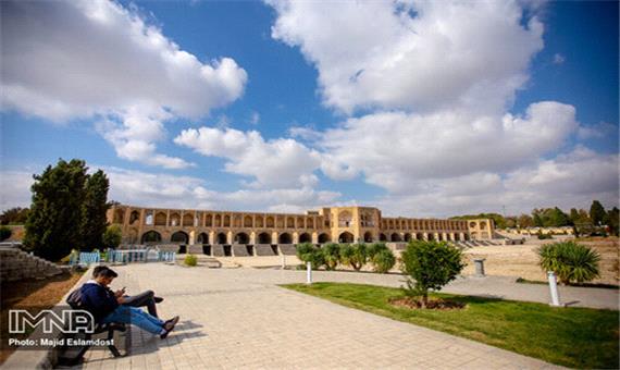 کاهش محسوس دمای اصفهان طی روزهای پایان هفته