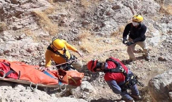 سقوط مرد 60 ساله از کوه صفه