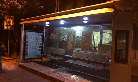 تامین روشنایی ایستگاه‌های اتوبوس و انجام خط‌کشی محوری در منطقه 11