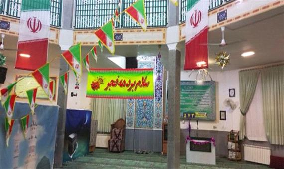 جشن انقلاب در 10 مسجد تیران و کرون برگزار می شود