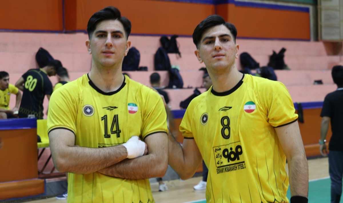 تمدید قرداد برادران هندبالیست با طلایی پوشان