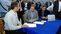 میز خدمت دستگاه‌های اجرایی در مصلی نماز جمعه اصفهان