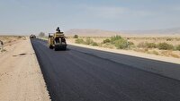 اجرای روکش آسفالت محور فرخی به روستای چاهملک