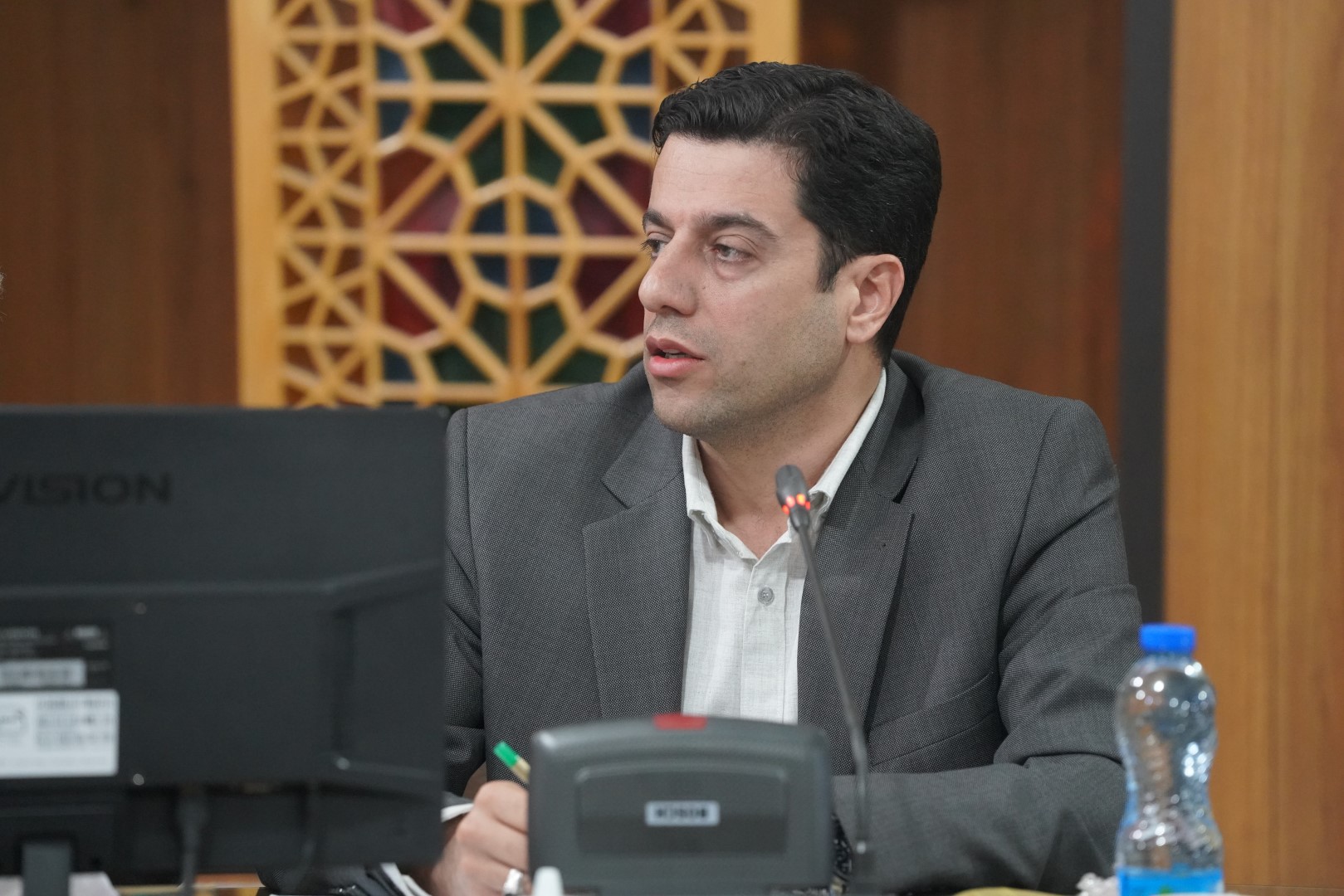 تقدیر از دانش‌آموزان برگزیده کشور در جایزه البرز/ داوطلبان تا ۳۱ شهریور برای ثبت‌نام فرصت دارند
