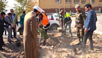 کاشت درخت در سمیرم به مناسبت هفته تربیت بدنی
