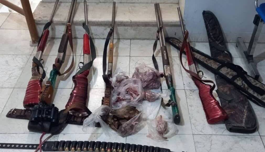 شکارچی متخلف در منطقه آزاد اردستان دستگیر شد