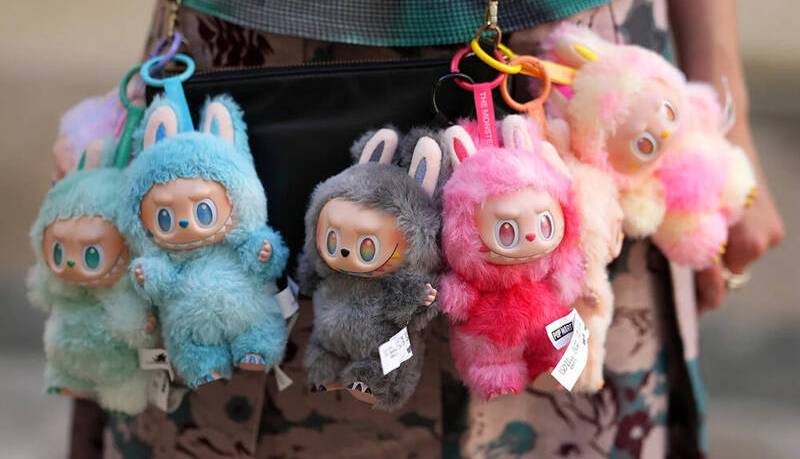 اقبالِ هیولایی با دندان‌های تیز