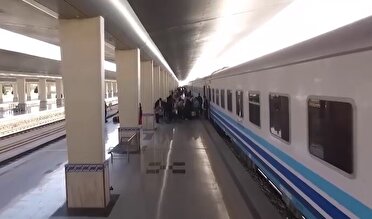 ورود دومین قطار مثلث طلایی به نصف جهان