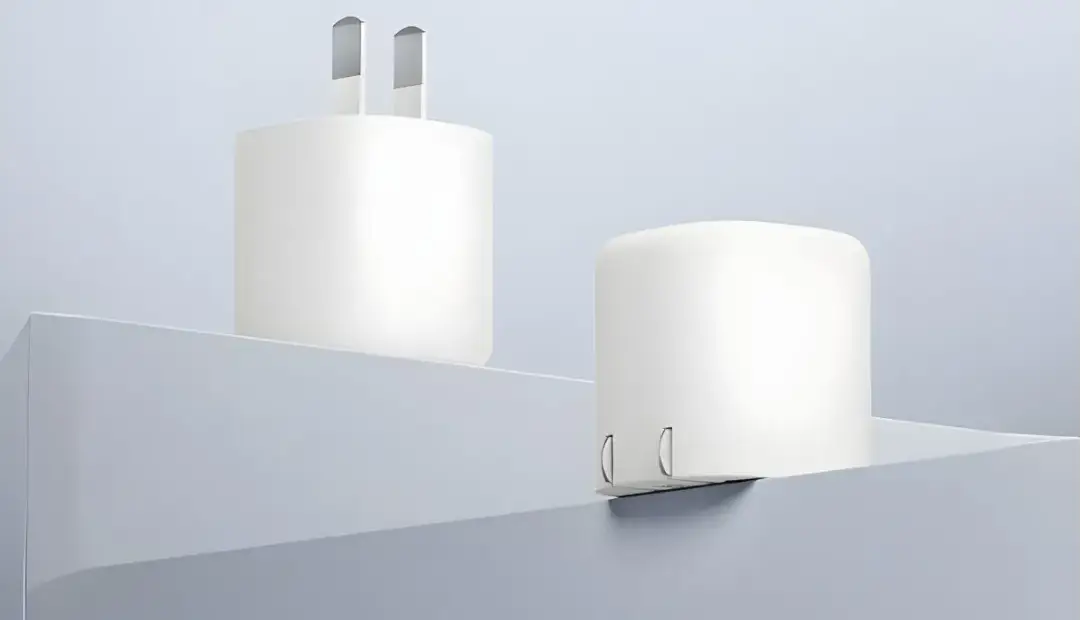 شیائومی یک شارژر بسیار پیشرفته و جمع‌و‌جور با قیمت باورنکردنی معرفی کرد