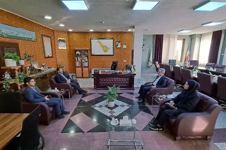 تبدیل ۲۰۰ هکتار از اراضی فولادشهر به تأسیسات گردشگری