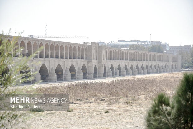 هشتمین روز متوالی آلودگی هوای اصفهان؛ وضعیت ۶ شهر مجاور قابل قبول است