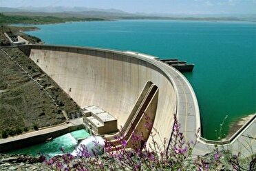 وضعیت بحرانی سد زاینده رود اصفهان