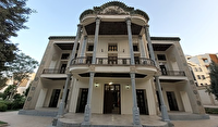 پایان عمارت تاریخی باغ زرشک