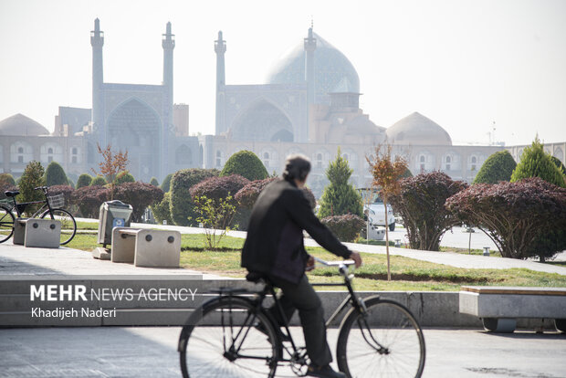 هوای اصفهان ناسالم است