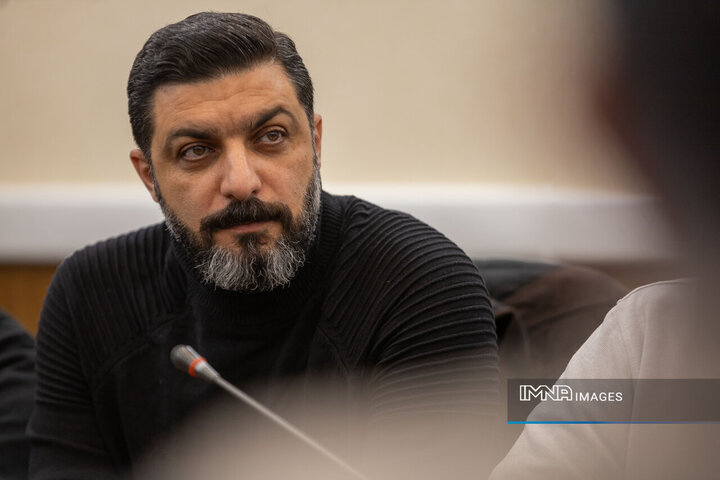 جرای طرح پنجره‌های بقیع به‌مناسبت ایام فاطمیه در شهر اصفهان