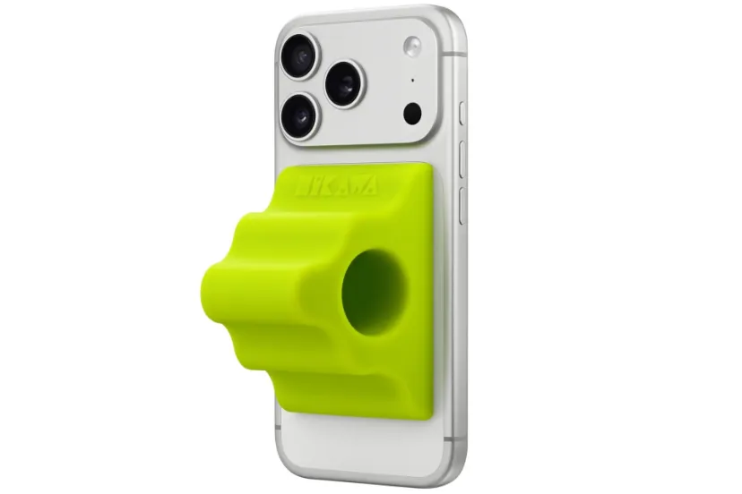 موجودی اکسسوری عجیب آیفون به‌سرعت تمام شد