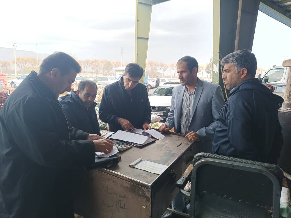 آغاز گشت مشترک اداره تعزیرات حکومتی، اداره صمت و اتاق اصناف گلپایگان