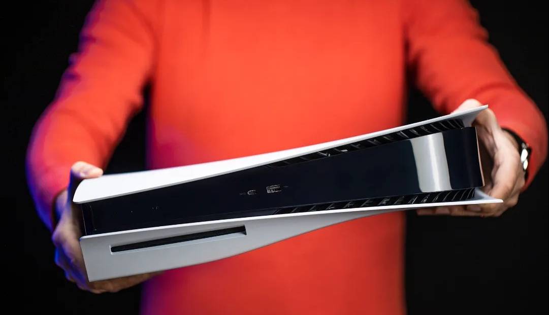 فروش کنسول‌ها در بلک فرایدی؛ PS۵ حکمران بازار بریتانیا شد