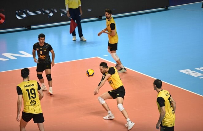 دیدار حساس سپاهان اصفهان و شهداب یزد