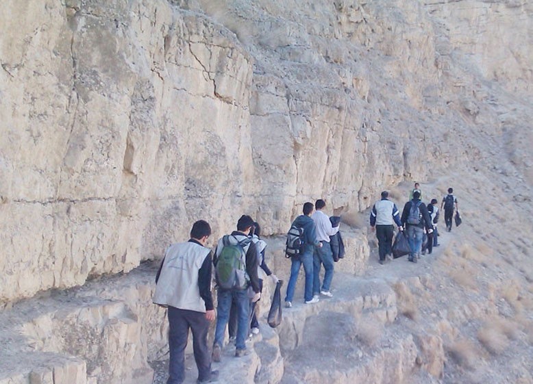 کوهنوردان در شرایط بارندگی صعود نکنند