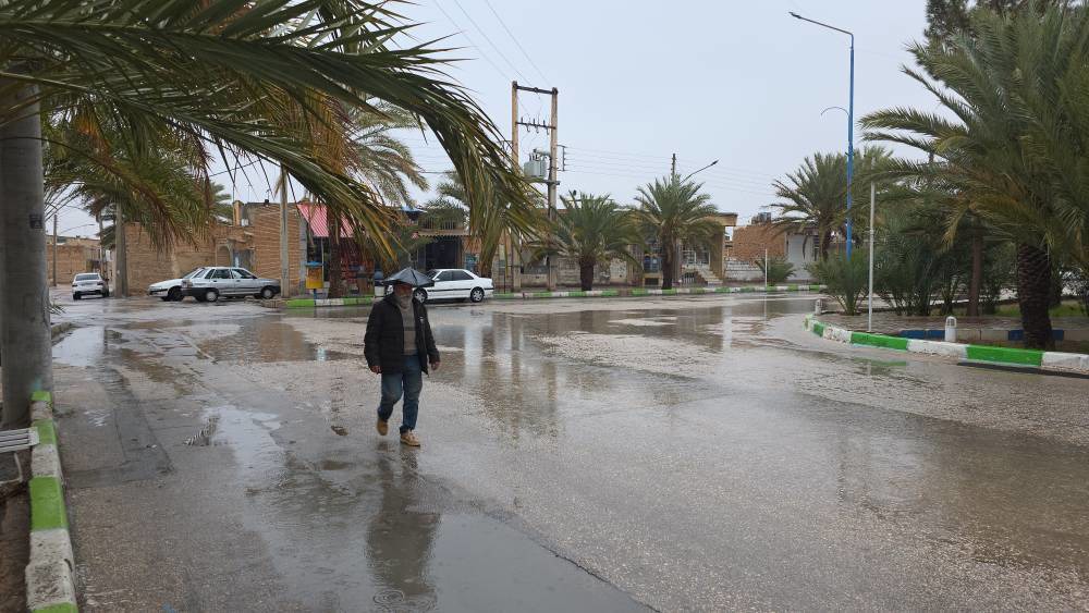 باران پاییزی و طراوت دوباره در خوروبیابانک