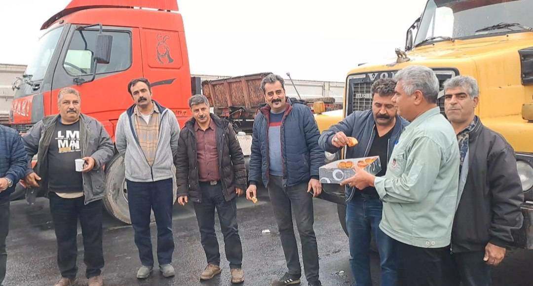 تجلیل از رانندگان در روز ملی حمل و نقل در لنجان