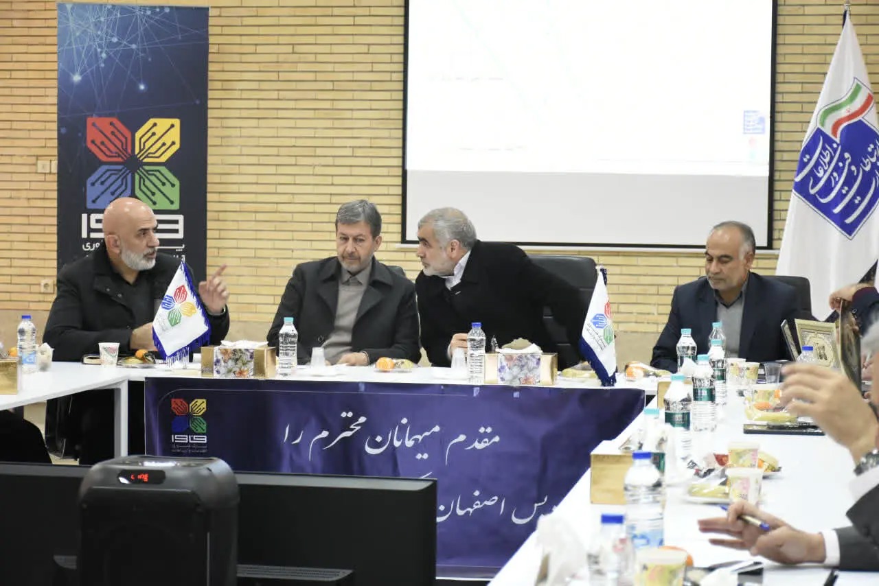 راه‌اندازی منطقه ویژه اقتصادی فولادشهر با حمایت مجلس شورای اسلامی