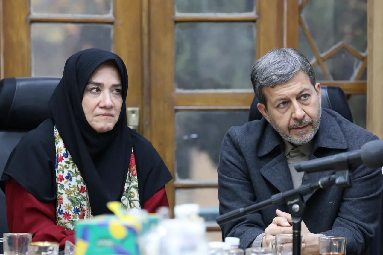 اصفهان نباید در سایه میراث ملموس بماند