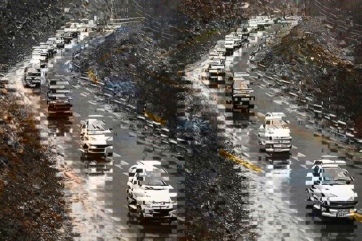 بارش‌ها در استان اصفهان متوقف شد؛ مه‌گرفتگی در گردنه‌های کوهستانی