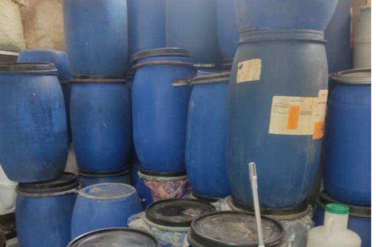 مهر و موم شدن کارگاه غیر مجاز در اصفهان