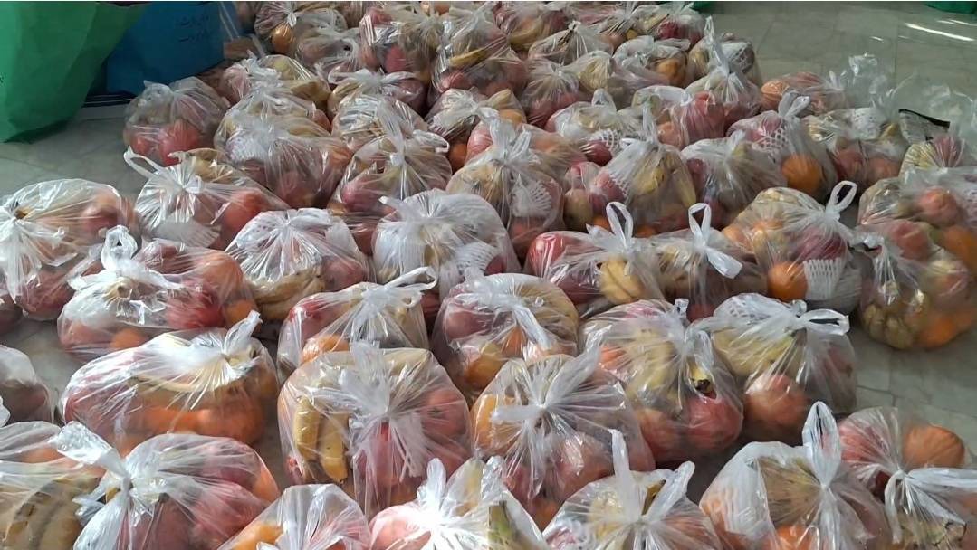 توزیع ۴۰۰ بسته معیشتی بین خانواده‌های نیازمند زندانیان در لنجان