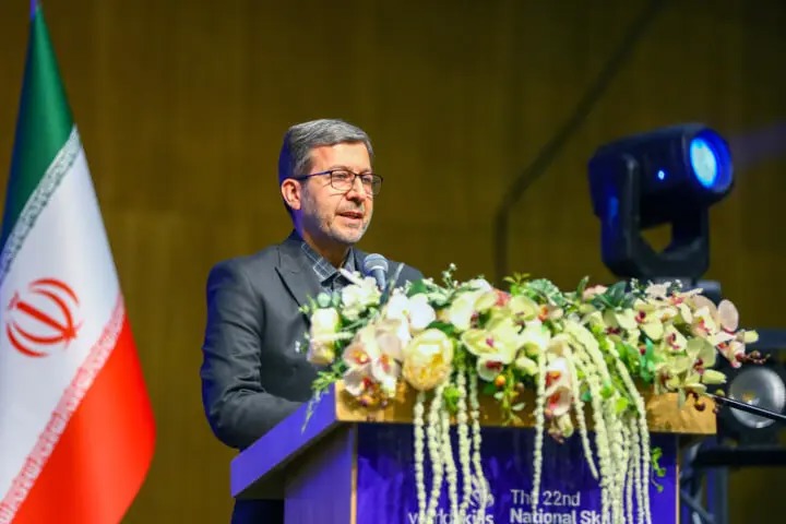 مروری بر راهکارهای استاندار اصفهان برای ارتقا دیپلماسی، گردشگری و سلامت