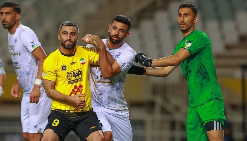 جدال حساس مدعیان در نقش جهان؛ آزمون سخت چادرملو اردکان مقابل سپاهان اصفهان