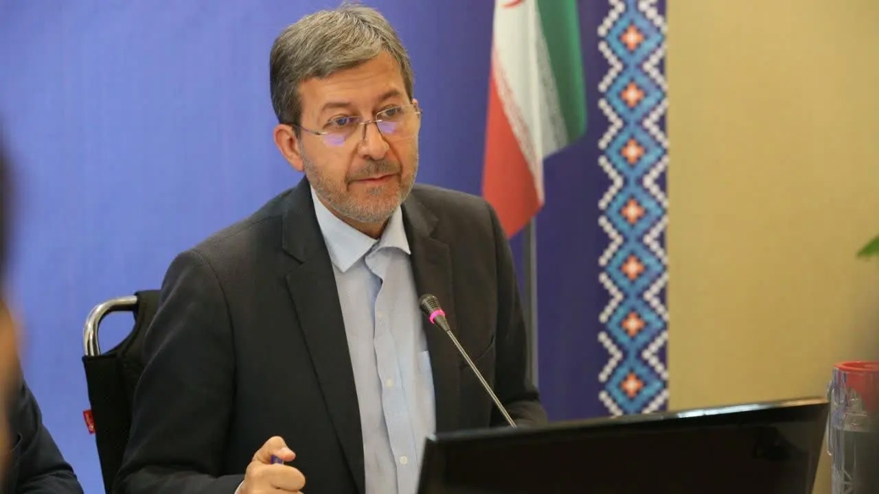 محور سفر استاندار اصفهان به تهران بررسی بودجه و توسعه استان بود