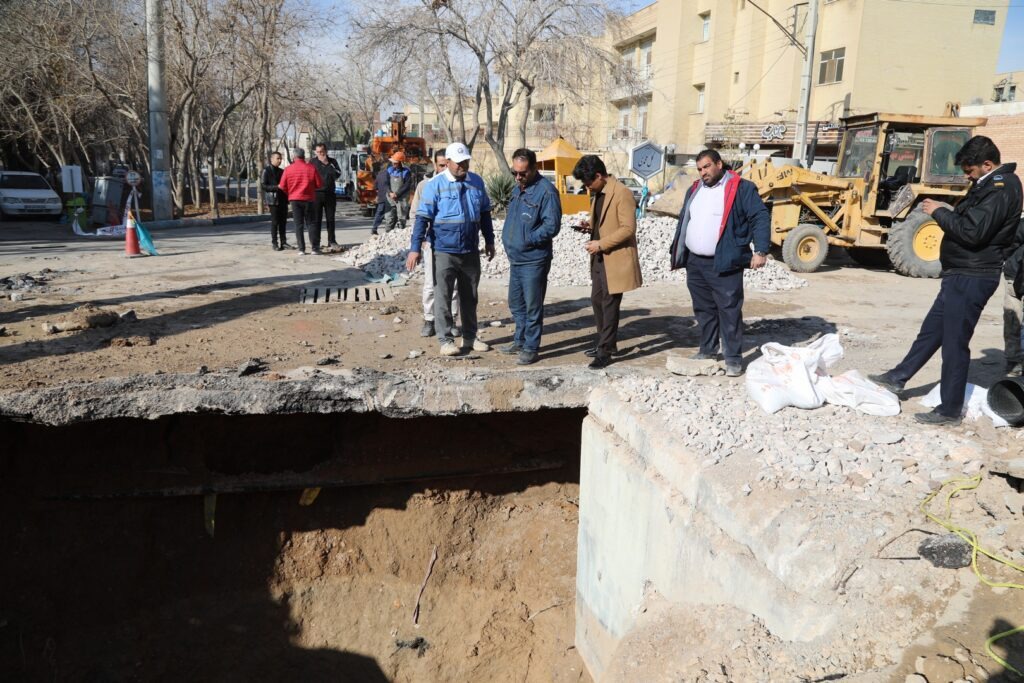 پایان عملیات بازسازی خط اصلی انتقال فاضلاب خیابان رباط دوم