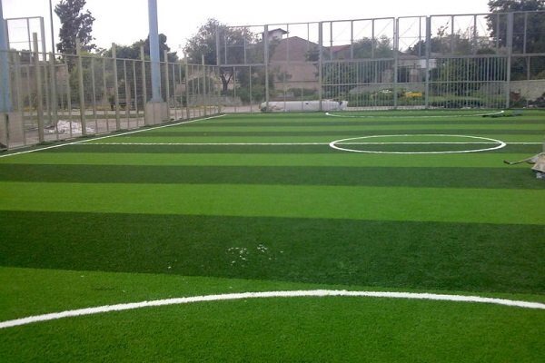 افتتاح سیزدهمین زمین چمن مصنوعی در کاشان