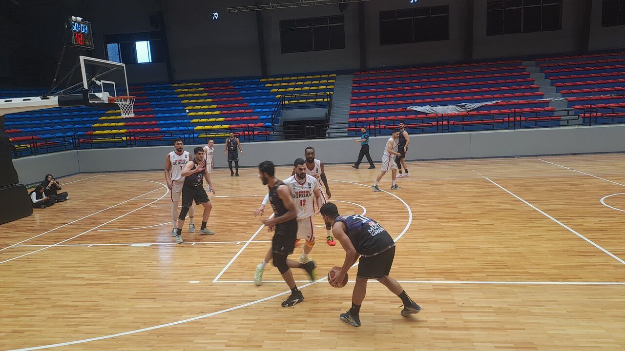 شکست رعد پدافند هوایی اصفهان از شهرداری گرگان