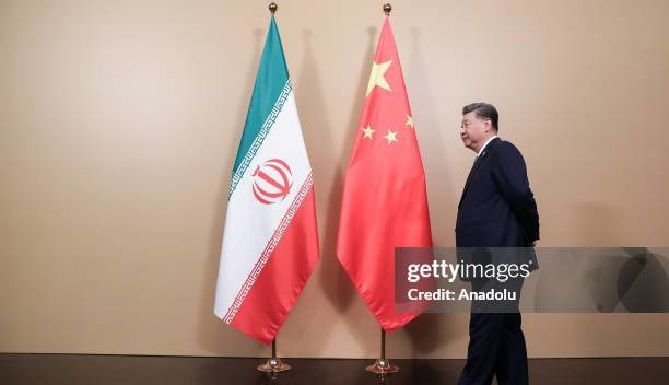 اژدها وارد می‌شود؟