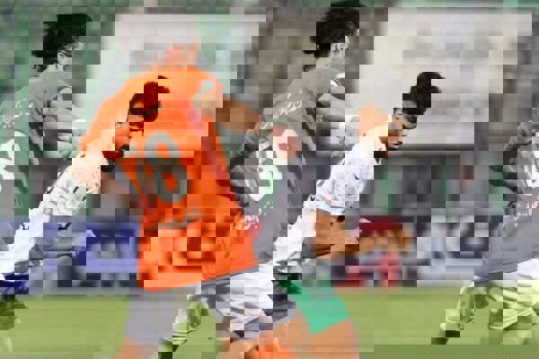 مس و ذوب آهن امتیازها را تقسیم کردند