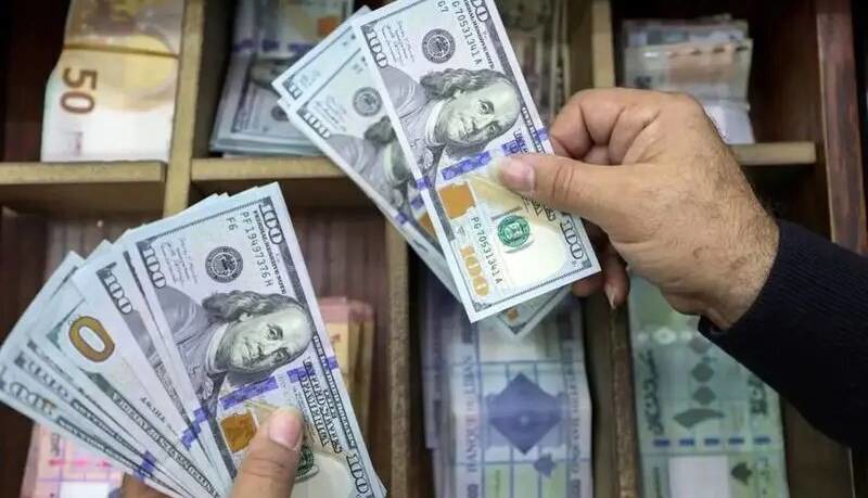 چرا ارزش پول ملی فرو می‌ریزد؟