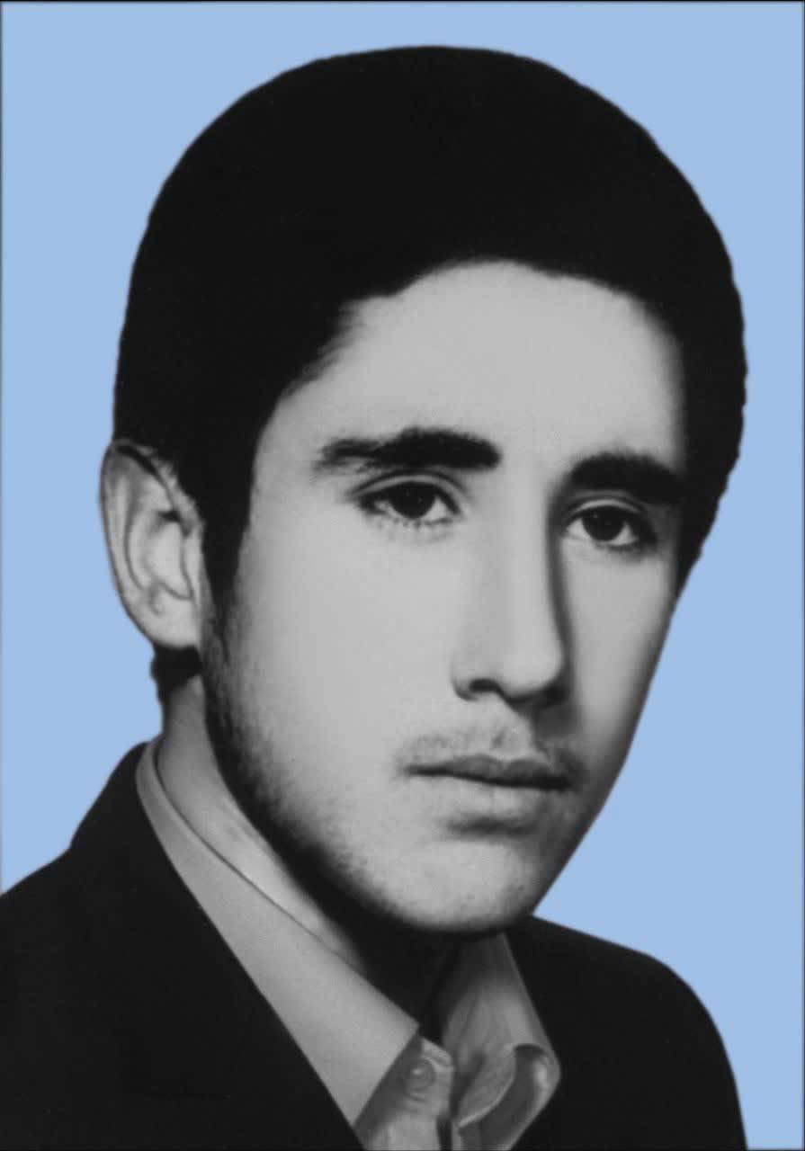 گلپایگانیها پیکر پدر و مادر دو شهید را تشییع کردند