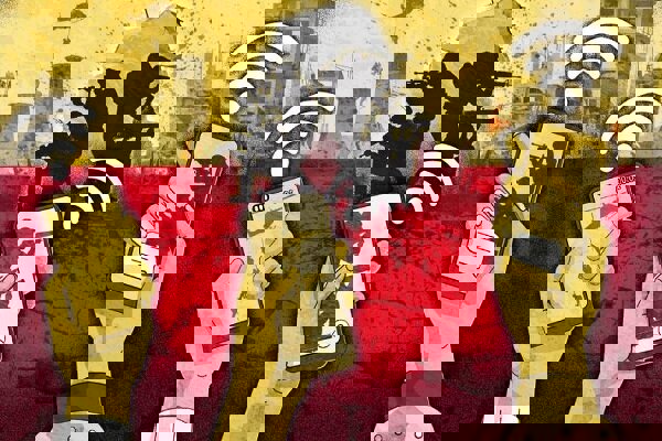 دشمن با جنگ رسانه‌ای به‌دنبال تحریف تاریخ و ناامیدسازی نسل جوان است