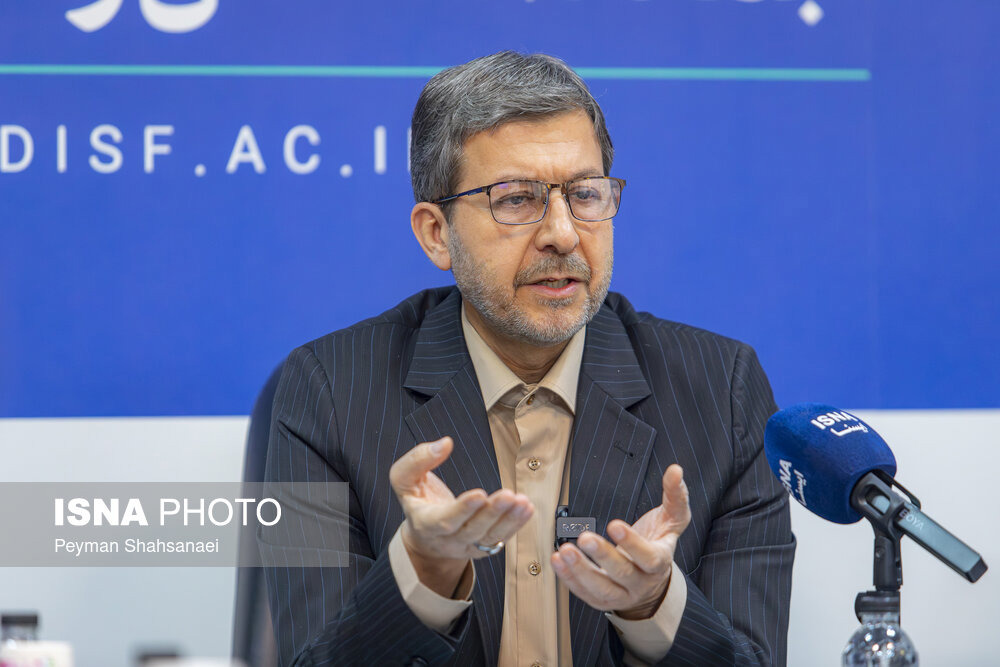 استاندار اصفهان: حضور در راهپیمایی ۲۲ بهمن پشتوانه‌ای برای توسعه و تقویت انسجام ملی است