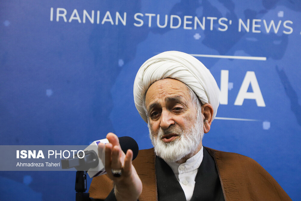 عضو جامعه روحانیت مبارز: وحدت امت و حرکت در صراط مستقیم، راهبرد عبور از فتنه‌هاست