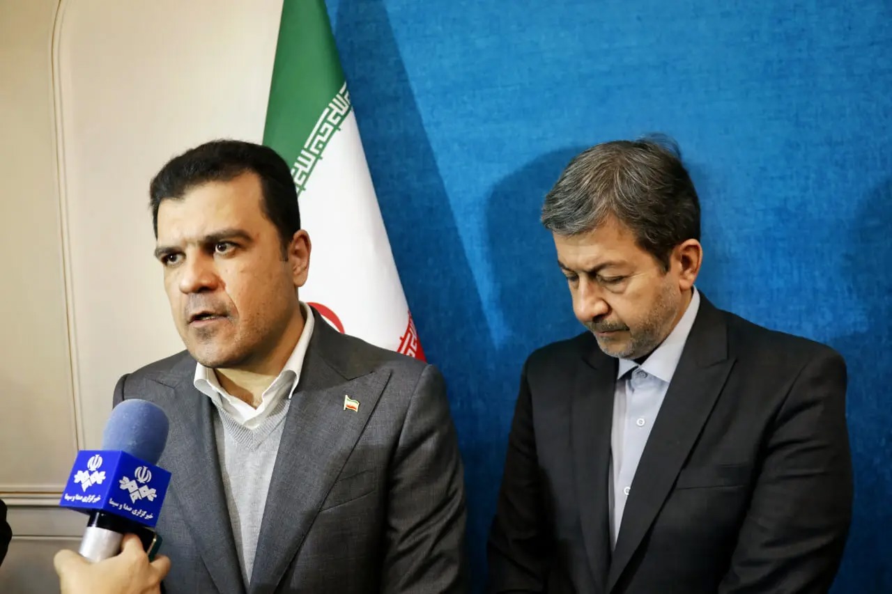 بروکراسی‌های فرسایشی اداری در اصفهان را کاهش دهید