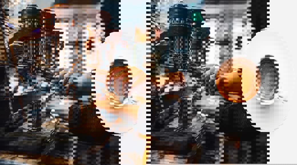 قهوه و جایگاه فرهنگی که مغفول مانده است؛ سقوط آئین در فنجان