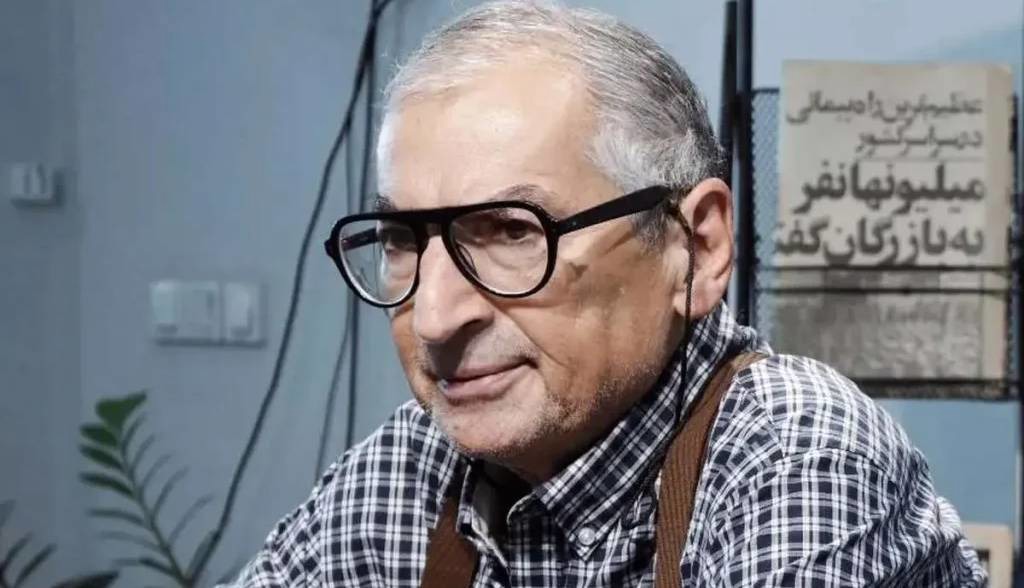 زیباکلام: ایران و آمریکا اراده توافق دارند، جنگ بشود یک تیر چراغ برق سالم نمی ماند