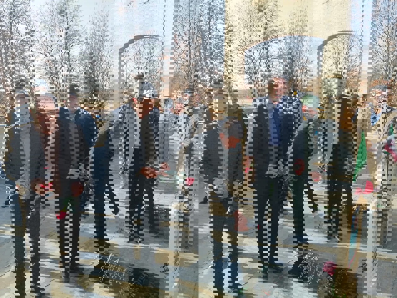 سفر استاندار به سمیرم؛ پروژه‌های عمرانی، ورزشی و برق‌رسانی افتتاح شد