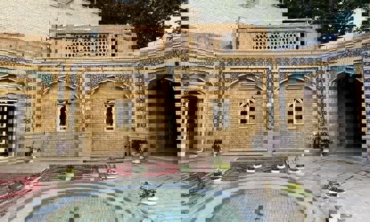 خطر تخریب دوباره مسجد کازرونی عباس‌آباد؛ ثبت ملی کافی نیست